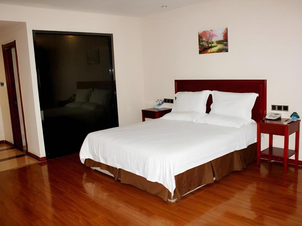 Greentree Inn Jining Yanzhou Jiuzhou Fangyuan Business Hotel Εξωτερικό φωτογραφία